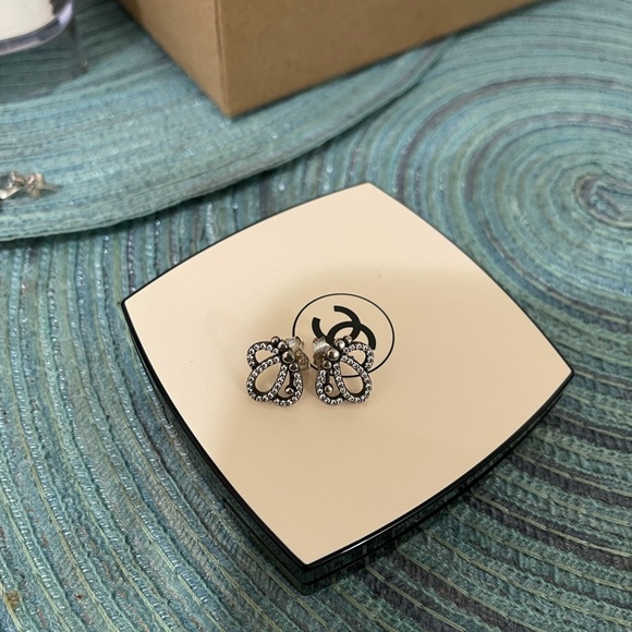 Bundle,beautiful Pandora Earrings in excellent condition ♥️ - Picture 4 of 12